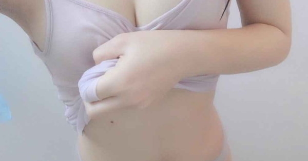 BettyClark46905's tweet photo. ドンキのアダルトコーナー見たんだけど 
面白いのいっぱい売ってた 
1番気持ち良さそうなの買ったから興味あったら一緒に使ってみない？ https://t.co/fRCwS3MAG5