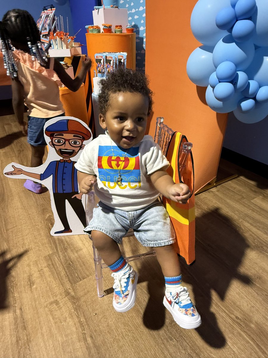 Take Risk & Prosper🛣 tweet media