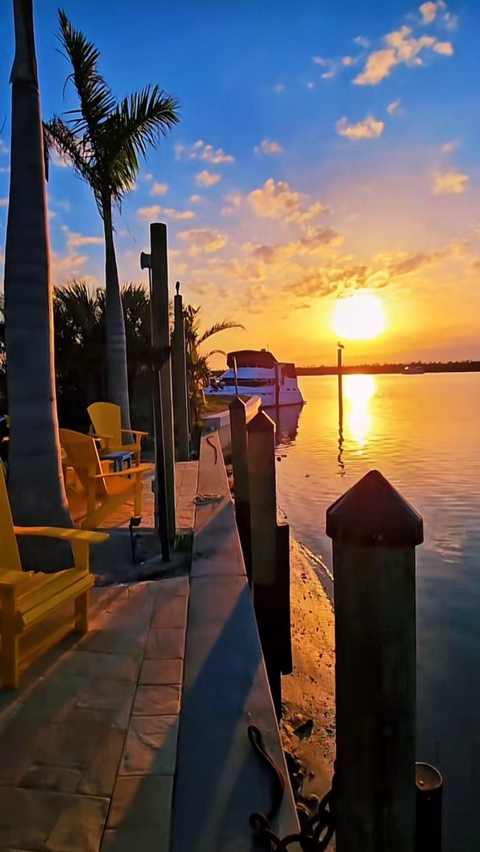 Wishing everyone an amazing week ahead 😘 #gratitude