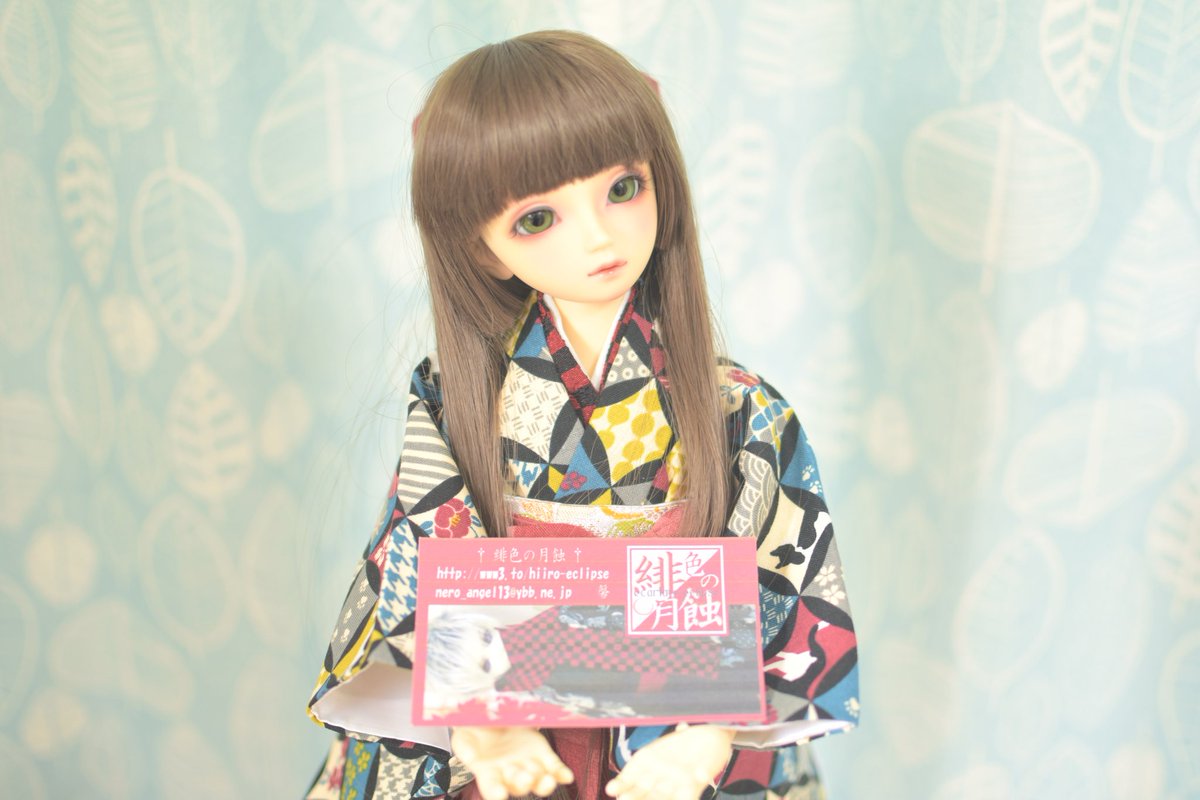 moave_doll's tweet photo. ドルパにて
緋色の月蝕(@hiiro_eclipse)様で可愛い袴を購入させていただきました🙇🏻♀️✨
真瞳夏ちゃんのお迎えドレスです…!
ありがとうございます🥰
#SDM38 https://t.co/BwuVwvwvxe