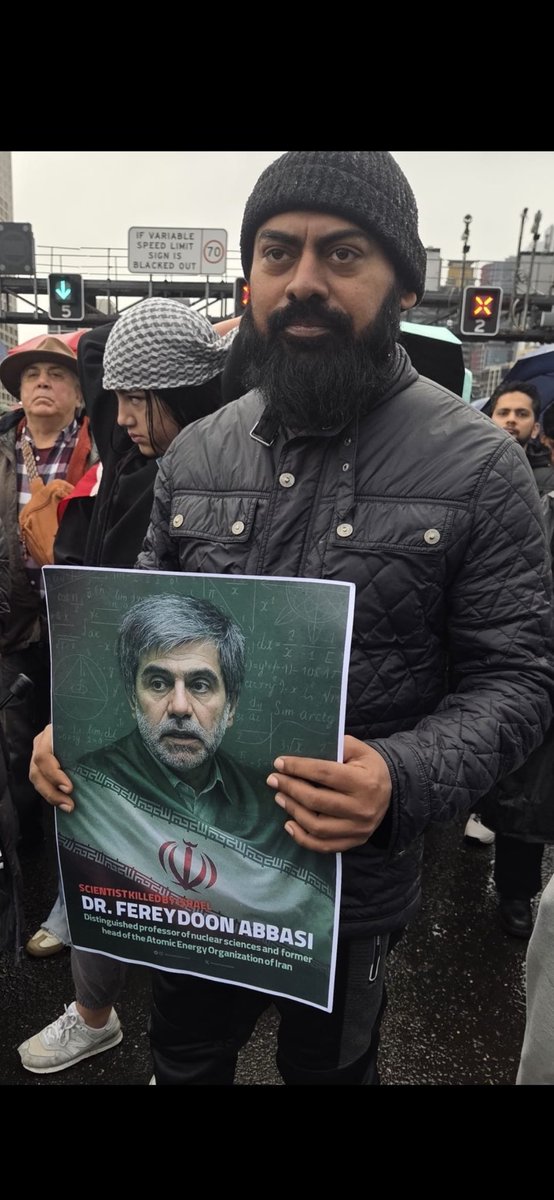 Lisa (@lisa9sophia) on Twitter photo <a href="/DavidShoebridge/">David Shoebridge</a> David it looks like you and the protesters want to Make Islamic Terrorism Great Again
Sickening
Yesterday’s march was a complete disaster and you should all be ashamed of the violent extremism you have platformed <a href="/DavidShoebridge/">David Shoebridge</a> David it looks like you and the protesters want to Make Islamic Terrorism Great Again
Sickening
Yesterday’s march was a complete disaster and you should all be ashamed of the violent extremism you have platformed