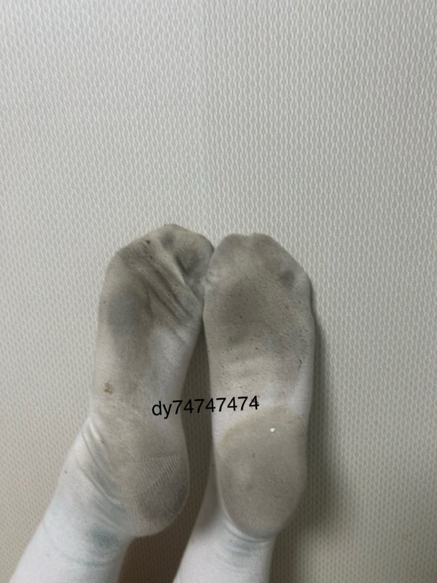 비도와서 냄새까지 역대급 5일 양말 5에 살넘 뎀
#신던양말 #신던스타킹 #입던팬티 #atm #상납 #노예 #페티쉬판매