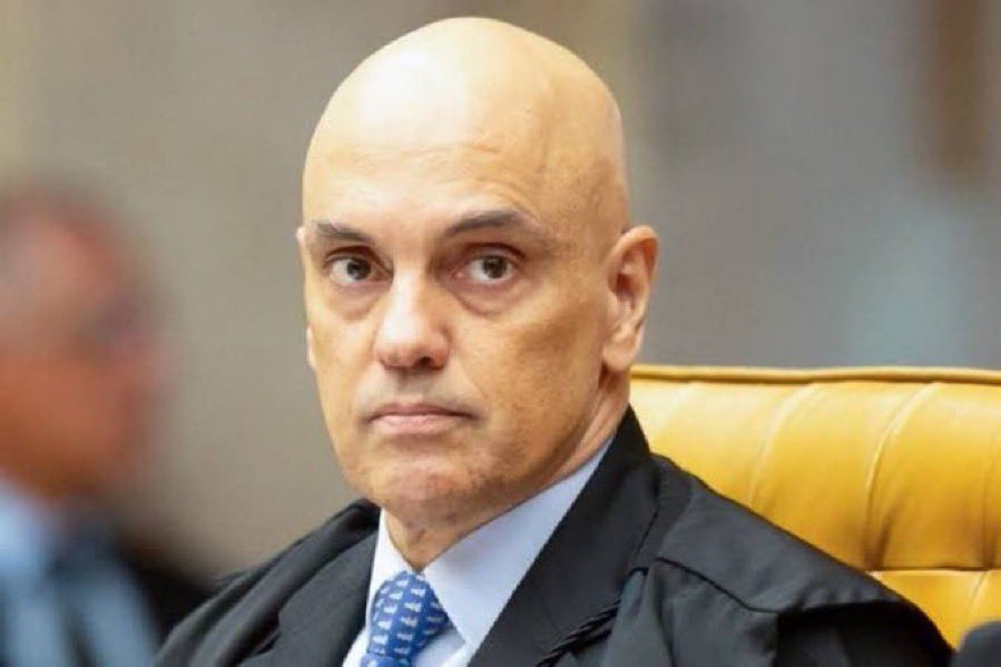 NewsLiberdade's tweet photo. 🚨URGENTE - Dr Paulo Faria, advogado de Daniel Silveira, acaba de anunciar que seu cliente possivelmente contraiu uma infecção que pode o matar se ficar preso 

“Estamos alertando que o Daniel Silveira corre risco de morte” https://t.co/kaBS2V6zhb