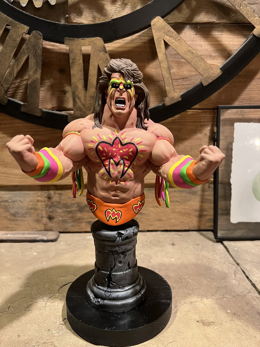 Here’s some more statues of #SummerSlam participants past &amp; present! #WWESummerSlam #wwe