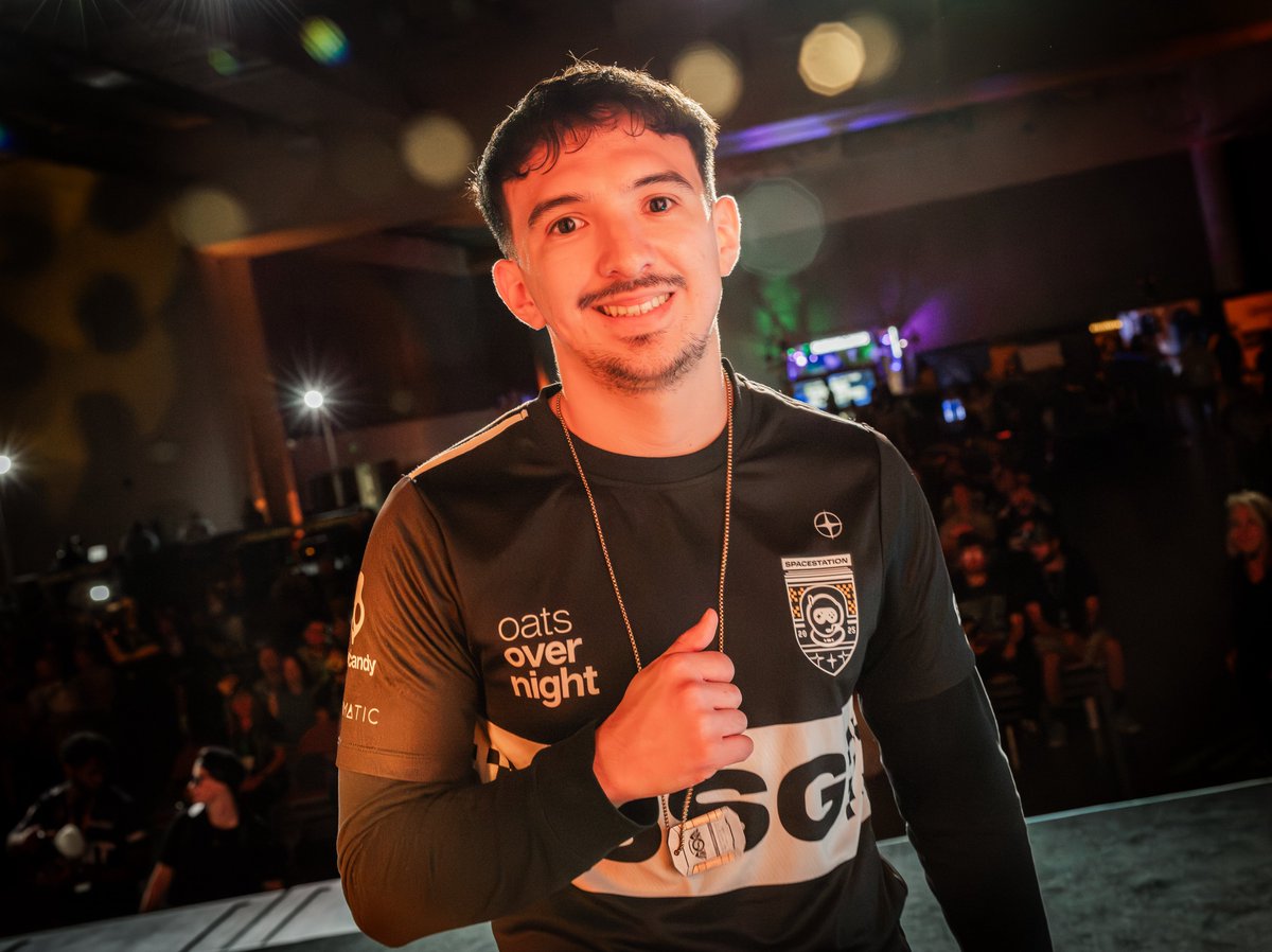 HCS's tweet photo. GGs and congratulations to your #HCSSLC25 Event Commendation winners! 🏅

🎯 Main Slayer: @Royal2 
🚩 Best Objective: @Lqgend_ 
👥 Best Support: @Falcated_ 
🗣️ Best Coach: @Lunchbox https://t.co/sXVYXlUOaJ