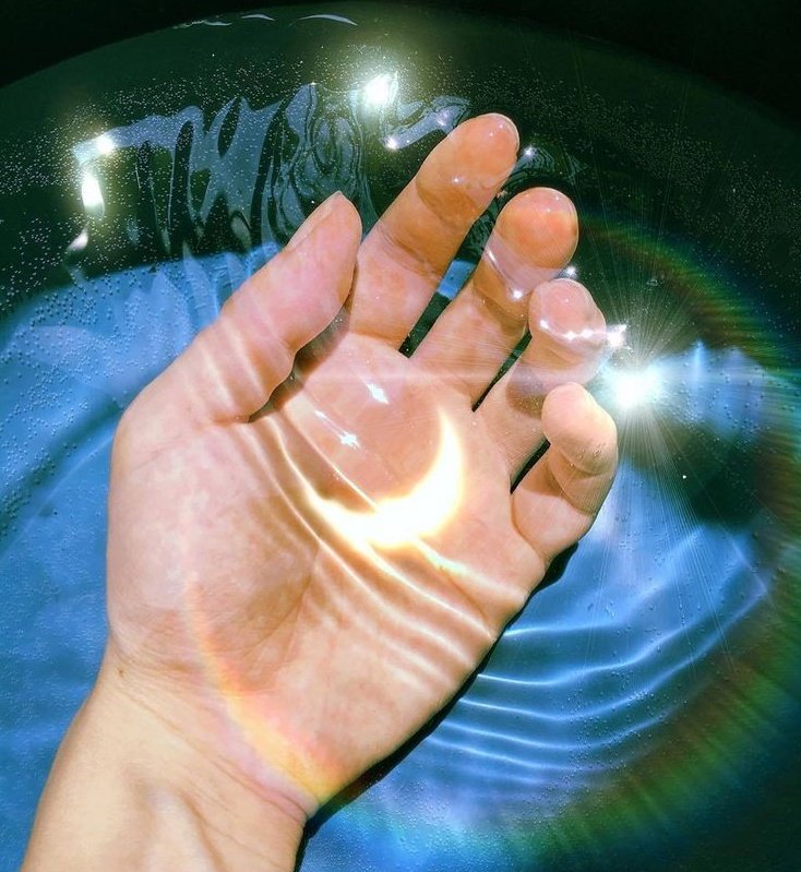 bluemin_bm's tweet photo. Merman prince 🐚🌊 https://t.co/dafhCNNwsZ