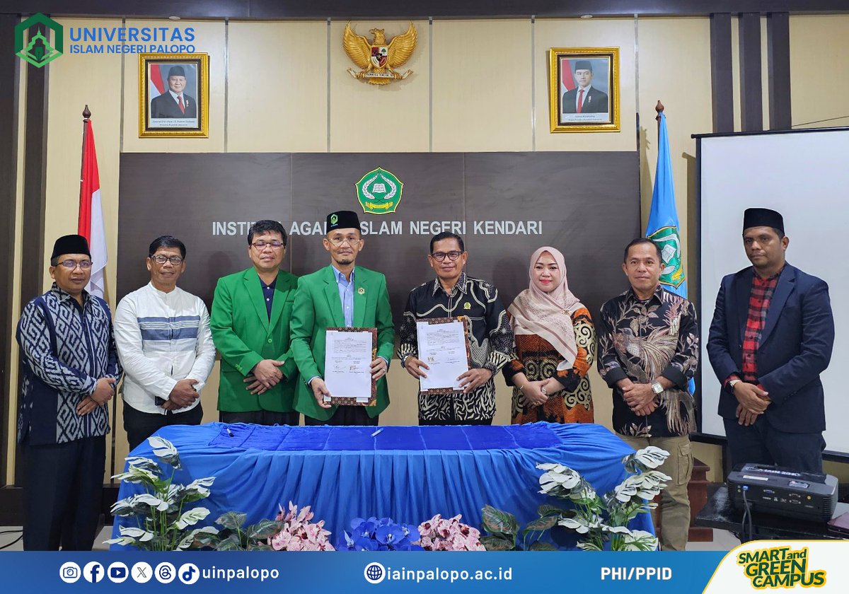 uinpalopo's tweet photo. Sobat smart&amp;green. Simak laporan penandatangan MoU antara UIN Palopo dengan IAIN Kendari pada link di bawah.

Kerja sama kedua kampus ini diharapkan mempererat hubungan kelembagaan dan memperkuat kolaborasi dalam pengembangan Tri Dharma Perguruan Tinggi.

https://t.co/dQWQIUpo52 https://t.co/y0NSCMW5c5