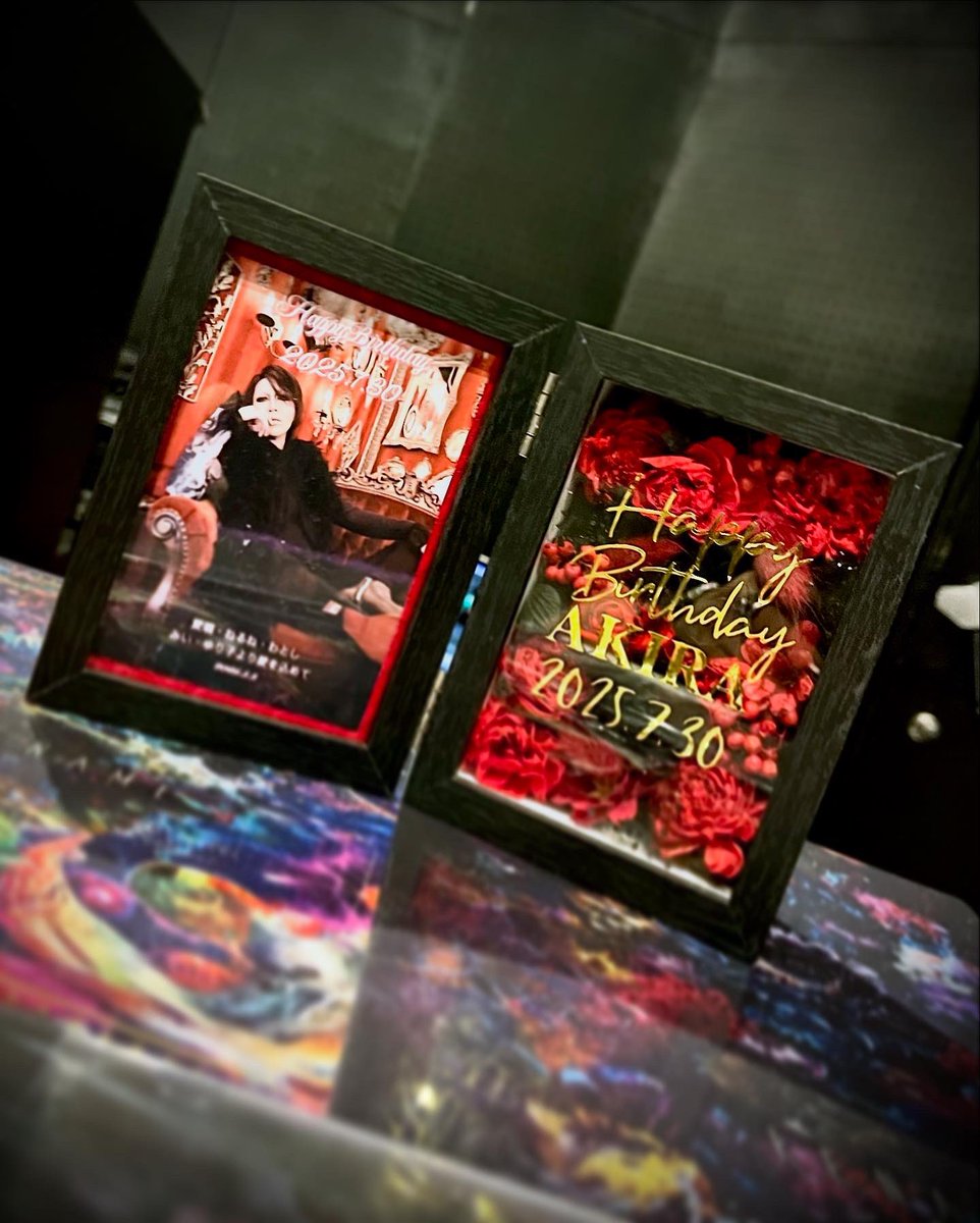 昨日はDeshabillz主催にて池袋EDGEありがとうございました！RNMとしては約二ヶ月ぶり、久し振りな曲や新しい曲を交えてお届けしました〜
11/15(土)にも個人的に念願の目黒鹿鳴館でDeshabillzとご一緒させて頂きます。こちらは本日18時よりチケットプレオーダー開始！
eplus.jp/sf/detail/4358…