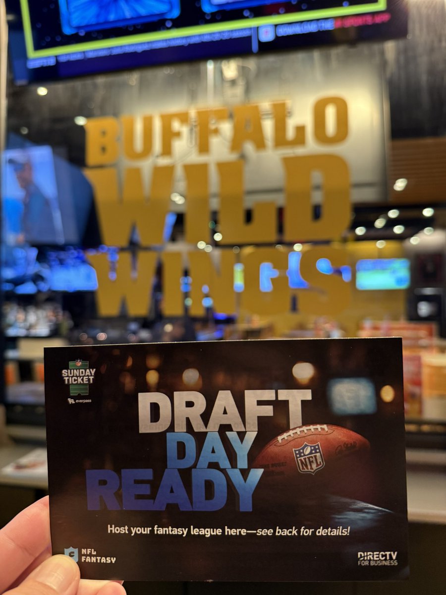 thomas 🍌 (@hasthreekids) on Twitter photo hey <a href="/BWWings/">Buffalo Wild Wings</a> - do you support <a href="/SBSFantasy/">Spoiled Banana Society 🏈🍌</a> drafts? just need a table for 10 and for us to mirror a stream on a tv hey <a href="/BWWings/">Buffalo Wild Wings</a> - do you support <a href="/SBSFantasy/">Spoiled Banana Society 🏈🍌</a> drafts? just need a table for 10 and for us to mirror a stream on a tv