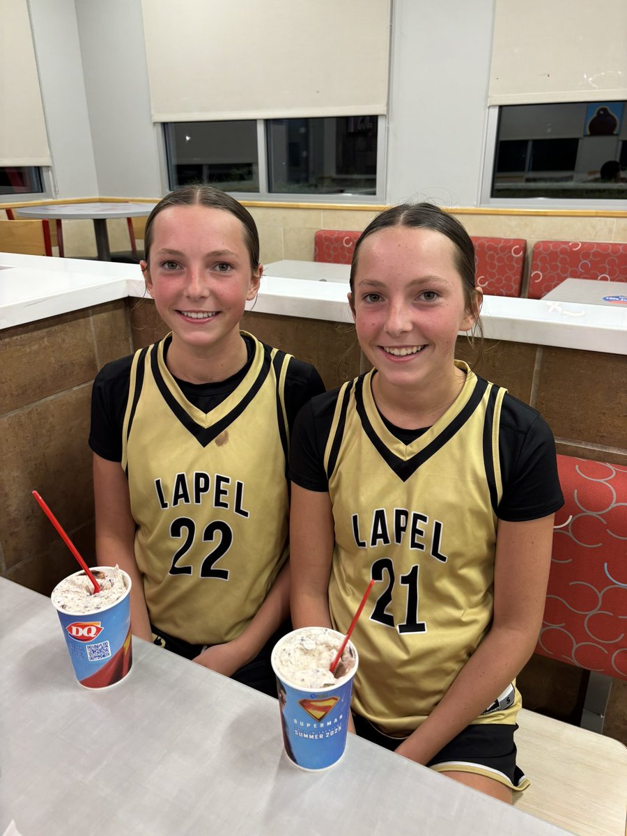 #RepsMatter ❤️ Closing out summer 🏀 💪!  2-0 2nite!  <a href="/Emma3Poynter/">Emma Poynter</a> hit a decisive 3 in GM 1 along w/8 Rebs. <a href="/Helen_Poynter3/">Helen Poynter</a> came up with a BIG steal final 26/24! GM 2 Helen PR w/16 pts, 9 reb. FG 64% 🔥 Emma added 7 reb 4 stl 1 blk. <a href="/IBCWBB/">Indiana Basketball Club</a> <a href="/IBCBusald2030/">Indiana Basketball Club Busald 2030</a> <a href="/M14hoopsindy/">M14Hoops Indy</a> #Lapel 📍