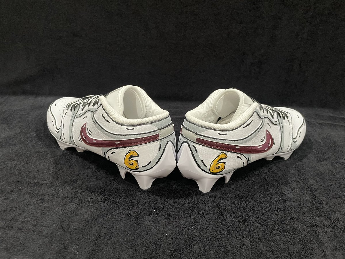 KBArtCincy's tweet photo. Graffiti Cartoon Jordan 1’s for Turpin HS (OH) Senior, Brady Gillespie. Get yours too with KB Art. #CustomKicks #Jordan1 https://t.co/e6ekclZRrf