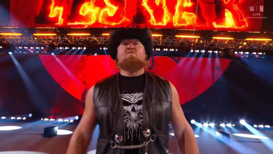 HOLY FUCK BROCK IS BACK