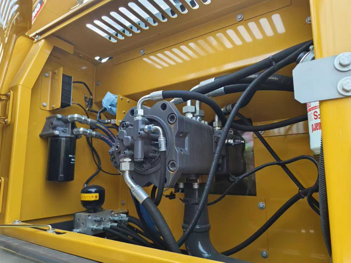 zoeYang96's tweet photo. Classic XCMG XE370CA in stock, Isuzu National II engine, Kawasaki pump valve motor
Contact us
https://t.co/CyZzKpIoNZ
zoe@sinomada.com

#XCMG #EXCAVATOR #DIGGER #38TON #xcmgexcavator https://t.co/cUX6KhFXCg