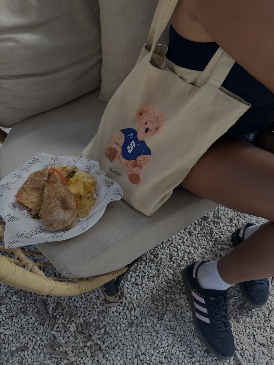 the cutest carlos tote bag <3