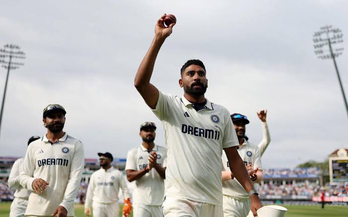 Morne Morkel said, "Very happy that Mohammed Siraj is getting recognition that he deserves. There were talks with him before the game, but he was the first to say he would play". (Press).

- SIRAJ IS A TRUE GEM CRICKETER. 🫡❤️