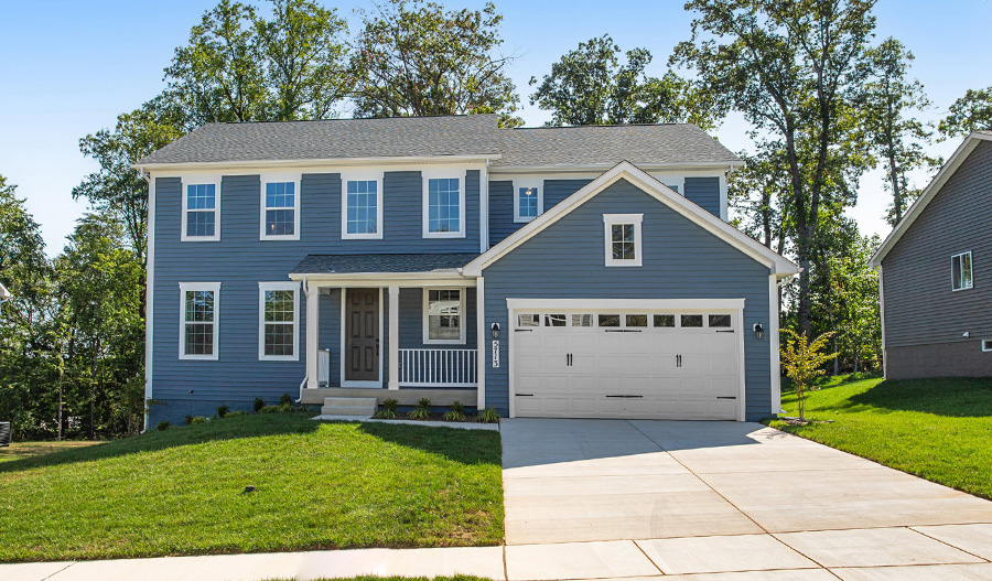 RAHomes's tweet photo. This lovely home is available in White Marsh, MD! Gourmet kitchen offering a walk-in pantry & a center island | Beautiful primary suite showcasing a deluxe bath with double sinks | Finished basement boasting a large rec room & a storage area #HotHomes https://t.co/kKkVLrRQKy https://t.co/G25N6he2VQ