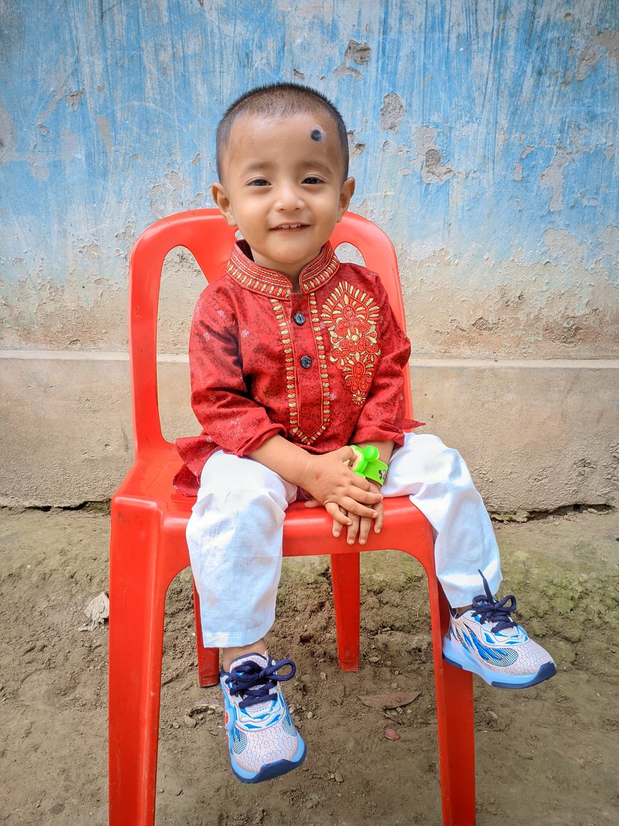 Tinni_Moni tweet media