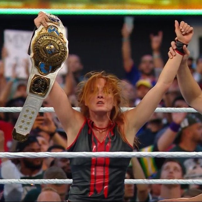JakeIsntJacob's tweet photo. Always hated #SummerSlam growing up due to the lack of women. There was a good 7 years with no women’s matches.

So cool to see the ladies have 4 matches over the event this weekend. https://t.co/qdLJtqfEsF