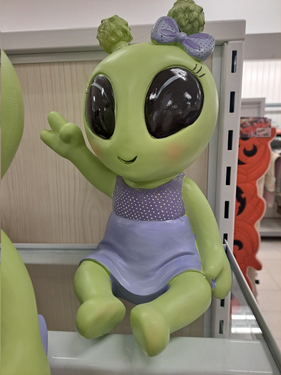 that_space_gal's tweet photo. Me as a baby https://t.co/C8T4oz8q7u