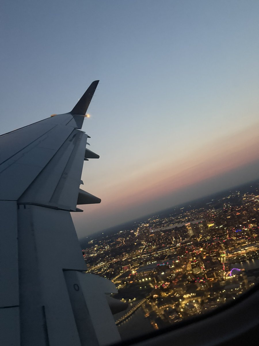 Ending the weekend on an artful note soaking in Monet, Dubuffet, Van Gogh &amp; Picasso 👨‍🎨 with my own personal guide at <a href="/harvartmuseums/">Harvard Art Museums</a> 

Boston, <a href="/ASPCardio/">ASPC</a>, you’ve been awesome 🫀
À la prochaine!