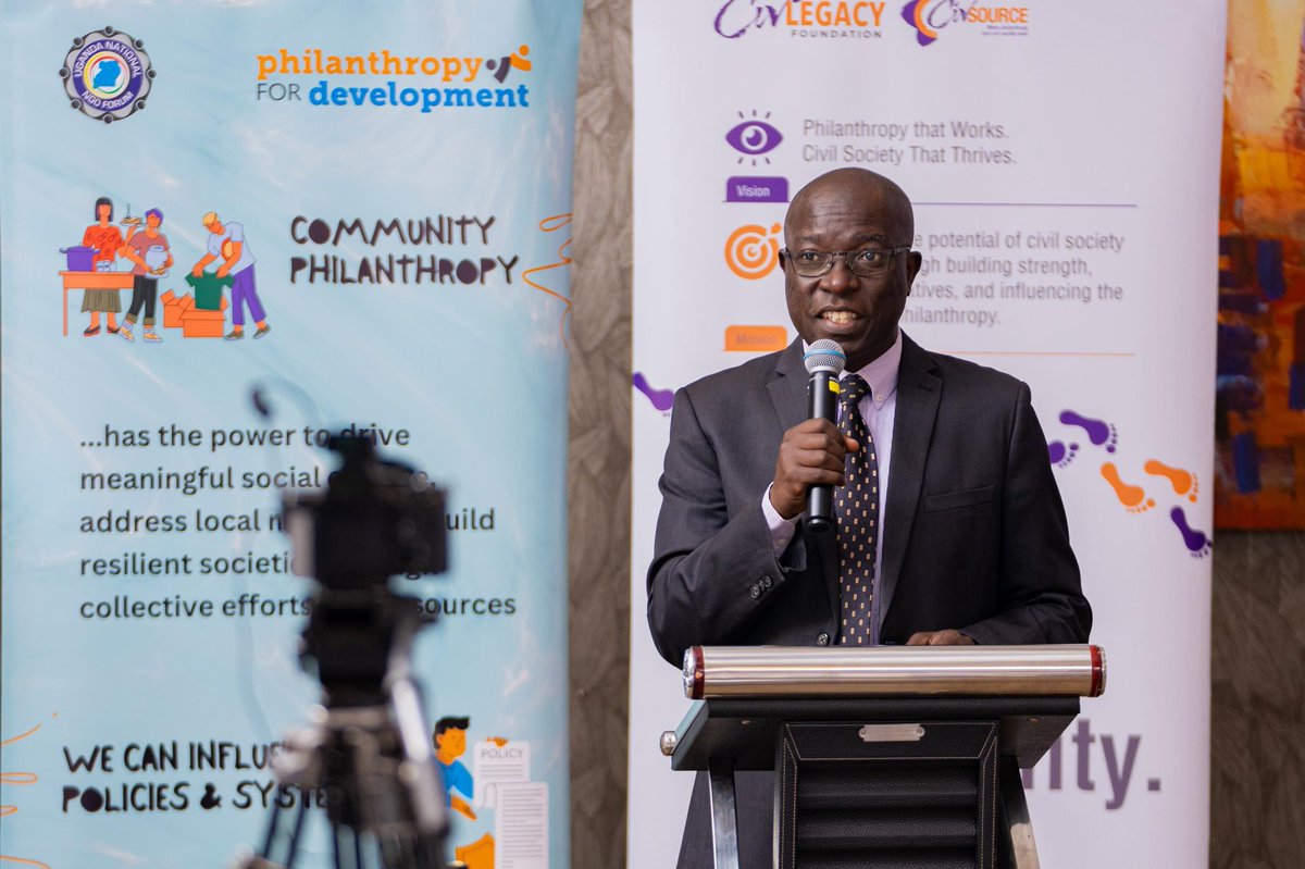 PILLAR MBABAZI 🇺🇬 (@pillar_mbabazi) on Twitter photo <a href="/IsoobaMoses/">Moses Isooba</a> ED <a href="/ngoforum/">The NGO Forum</a> while giving his remarks at the media breakfast ahead of #PhilanthropyWeek2025, he highlighted on how local philanthropy is shifting narratives on giving in Uganda, centering community and redefining generosity. <a href="/IsoobaMoses/">Moses Isooba</a> ED <a href="/ngoforum/">The NGO Forum</a> while giving his remarks at the media breakfast ahead of #PhilanthropyWeek2025, he highlighted on how local philanthropy is shifting narratives on giving in Uganda, centering community and redefining generosity.