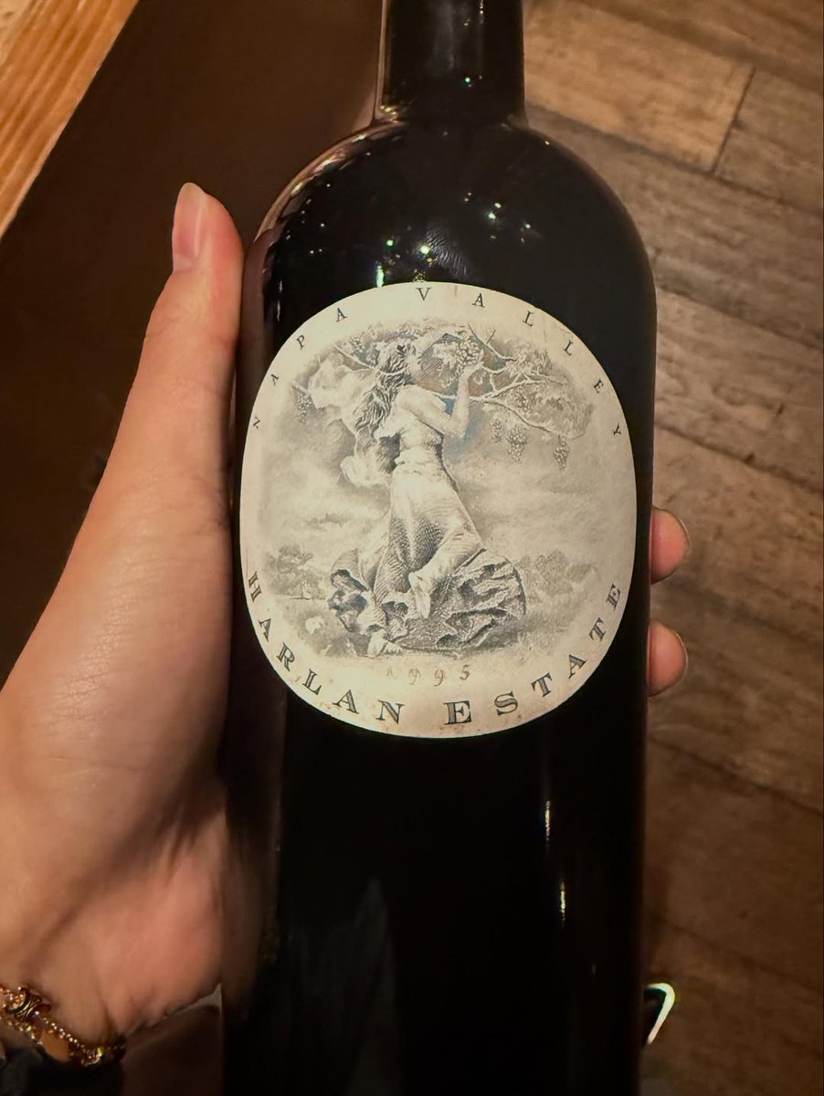 250804  #V  인스타  (1-1)

🔗instagram.com/p/DM6aUawS3Ja/…