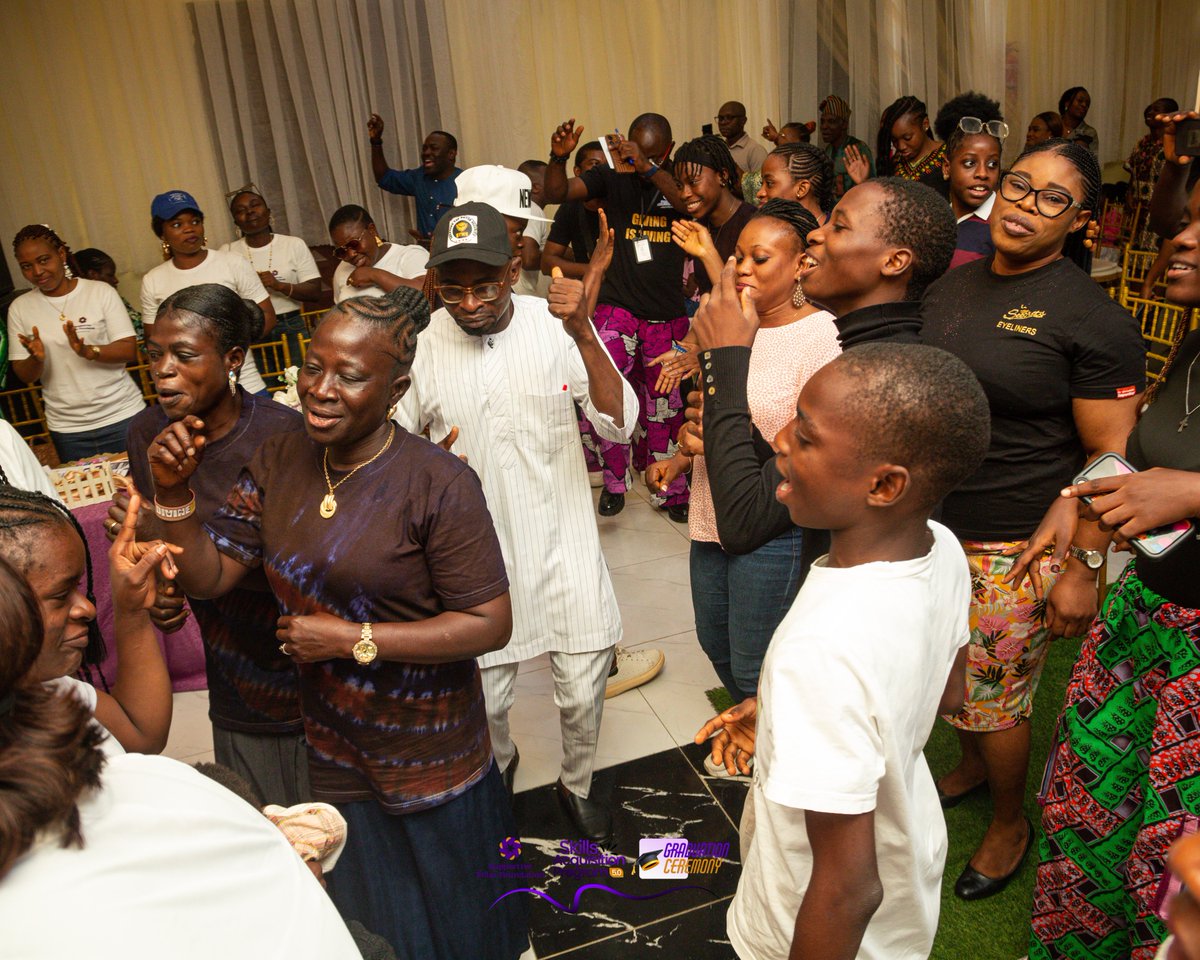 Supportivepf's tweet image. The End of Training. The Start of Legacy.
What started as a journey of learning now becomes a lifestyle of impact.
Congratulations to every graduate — your hustle is just beginning.
#SupportivePillarFoundation #SAP5Graduates #NextChapterLoading