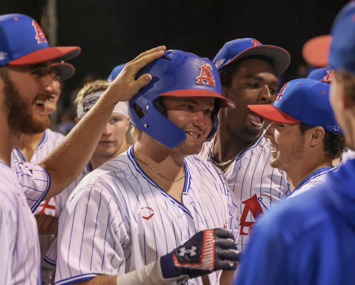 Chatham Anglers (@chathamanglers) on Twitter photo The Anglers closed their 2025 season with a walk-off win over Harwich Sunday night. Chase Fralick (<a href="/AuburnBaseball/">Auburn Baseball</a>) scored on a wild pitch in the 10th inning, sparking Chatham's dugout to erupt in jubilation.
📰: bit.ly/mariners_win
✏️: <a href="/mpalmarDO/">Mauricio Palmar</a> The Anglers closed their 2025 season with a walk-off win over Harwich Sunday night. Chase Fralick (<a href="/AuburnBaseball/">Auburn Baseball</a>) scored on a wild pitch in the 10th inning, sparking Chatham's dugout to erupt in jubilation.
📰: bit.ly/mariners_win
✏️: <a href="/mpalmarDO/">Mauricio Palmar</a>