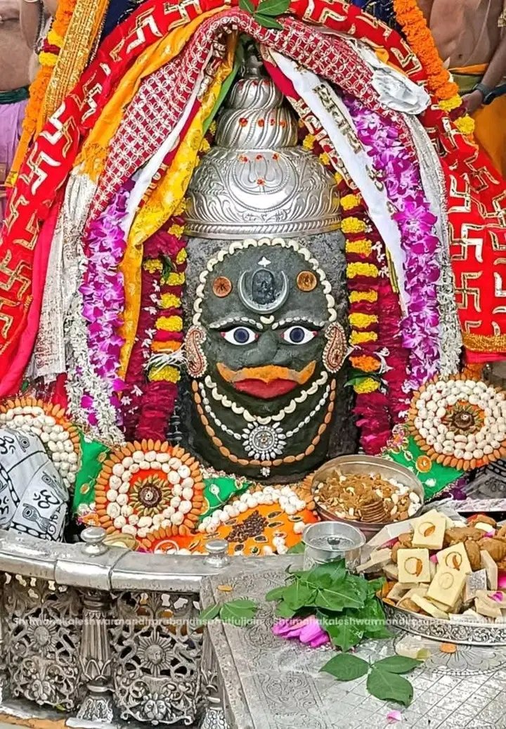 धर्म केवल कर्म से होता है कर्म के बिना धर्म की कोई परिभाषा ही नहीं है।

जय महाकाल 🙏 
हर हर महादेव 🚩