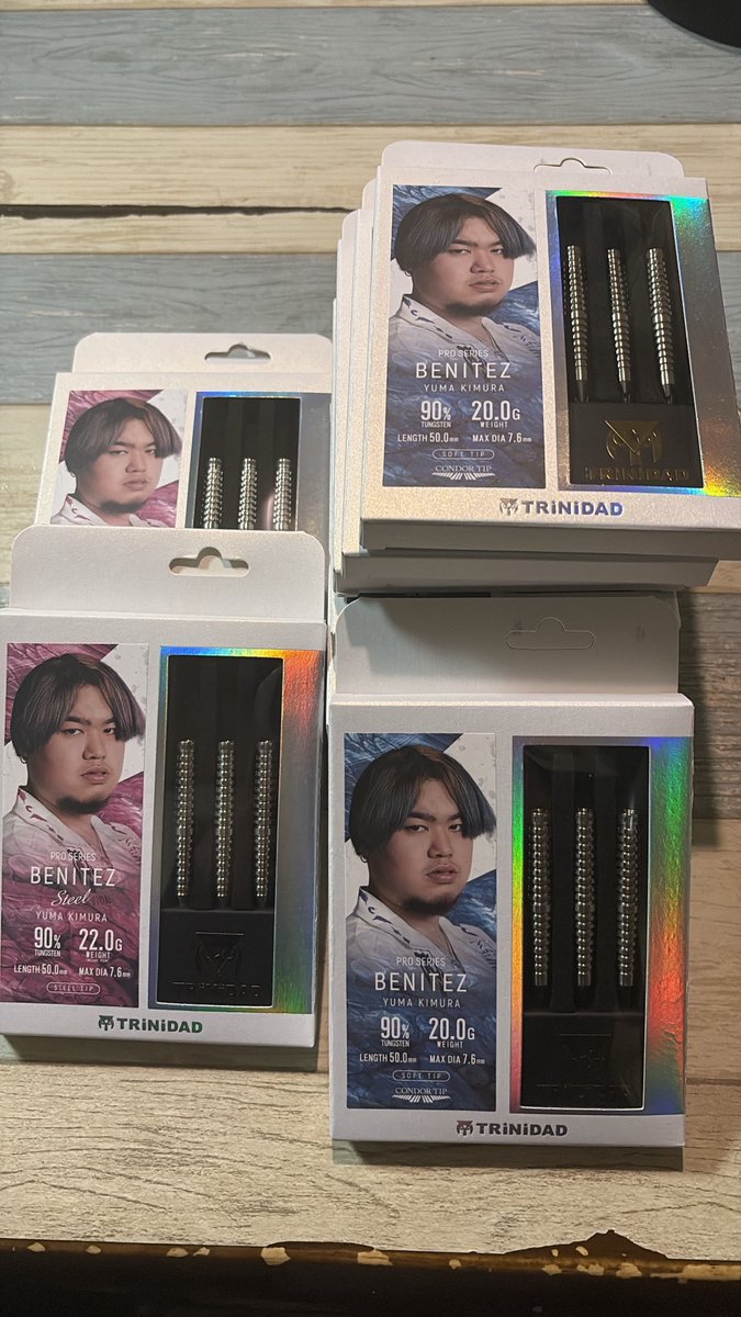yuma_benitez's tweet photo. 🎁プレゼント企画🎁
8月2日発売されました。
◤BENITEZ -ベニテス-◢

ファーストモデル BENITEZを
プレゼント企画をしようと思います。
・BENITEZスティール、ポスターキーホルダー付き1名様

応募方法
①フォロー@Trinidad_darts  ＠ekm6lq 
② この投稿をいいね、リポスト
締切8月31日まで https://t.co/bhCVIDcoQr
