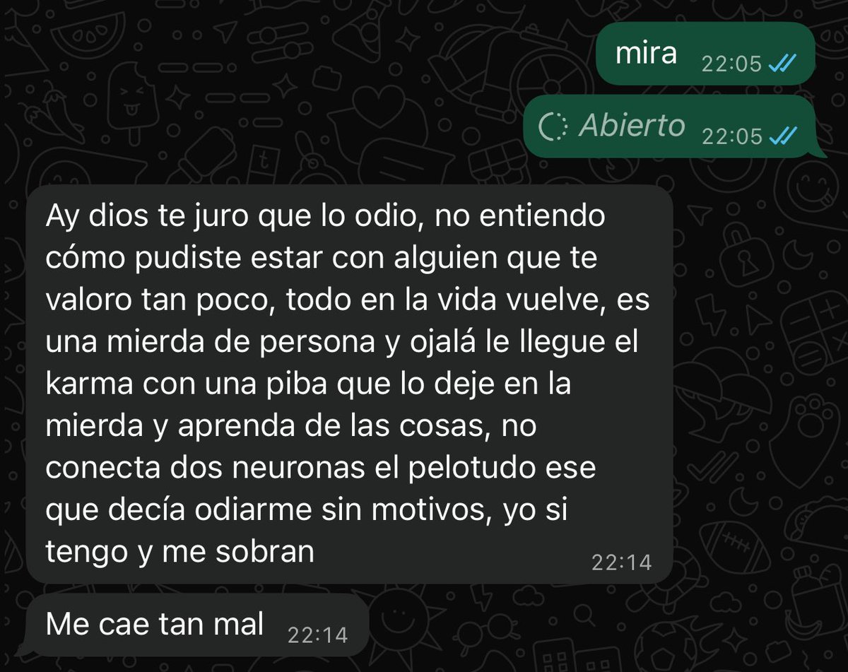 ROCIO0_1's tweet photo. y a veces solo aparece mi amiga para hacerme ver la realidad de que yo nunca fui la mala🫩 https://t.co/d1AKOkMpoG