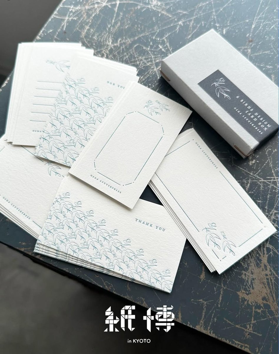 \ 紙博&amp;布博 in 京都 お持ちするもの⑥/
6bird design card box
6つの鳥さん柄のカードが6種×5枚ずつ、合計30枚入ったカードボックスです。原田祥子さんにイラストを描いていただきました。#大枝活版室 #紙博in京都