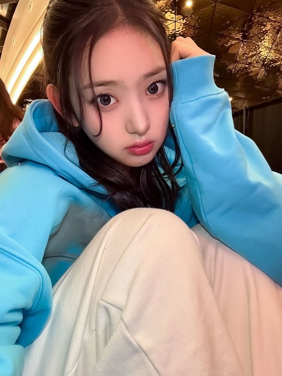 같이 쿠키 먹을랭?🍪🤎

#KiiiKiii #키키 #LEESOL #이솔