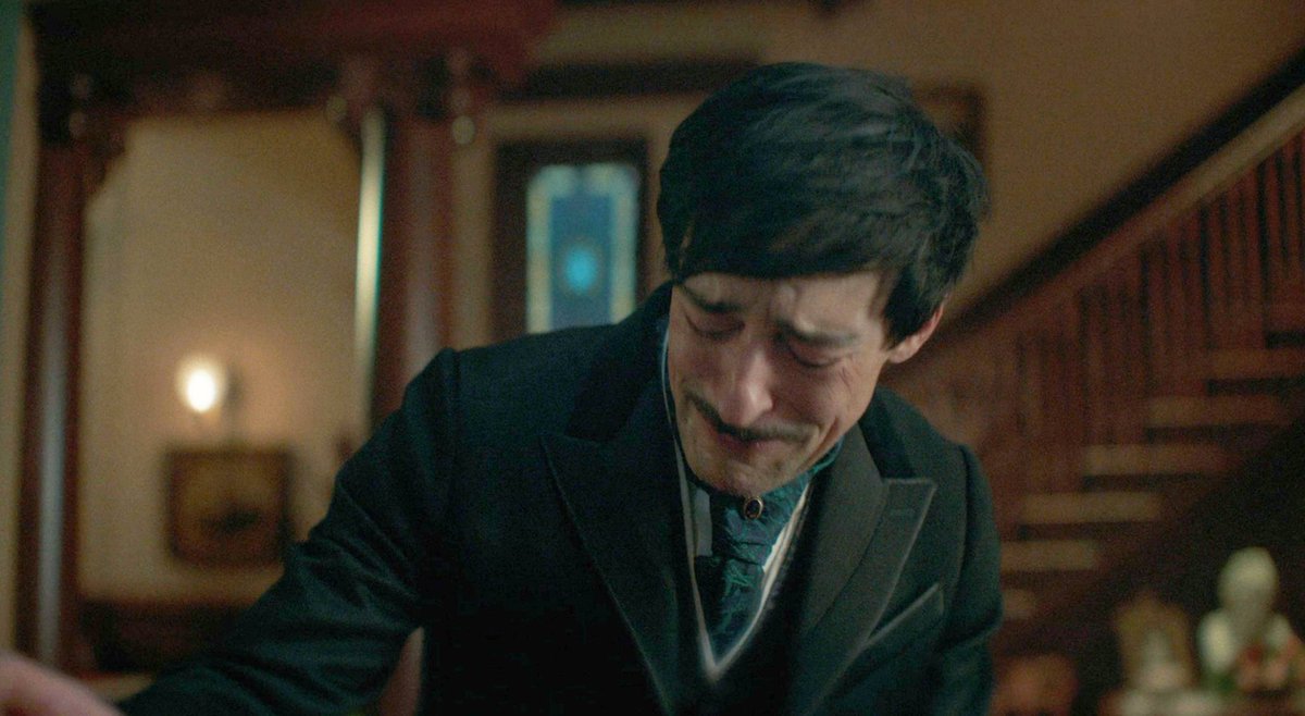 ladywestcliffs's tweet photo. oscar’s storyline is such a heartbreaking glimpse into the lives of gay people for most of history. not only forced to live in the shadows and denied the right to love freely but having to hide even in mourning the person that meant most to them. #thegildedge https://t.co/3VxyNlb7Gr