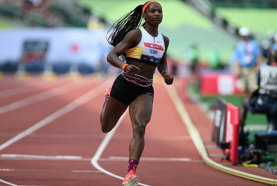 “…I’m grateful, oh, for anything and everything.” 🩷

📸: tgh_pdx_photos