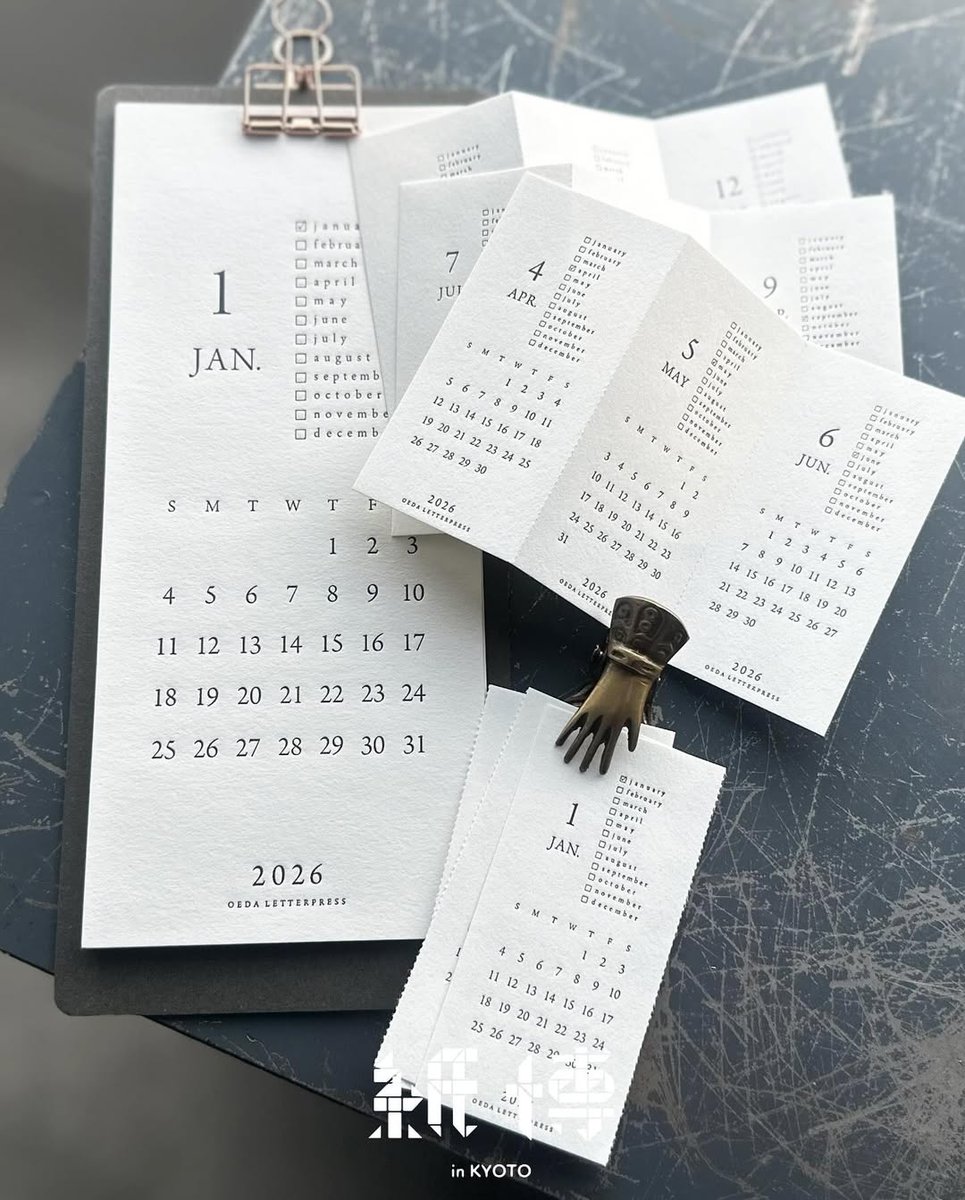 \ 紙博&amp;布博 in 京都 お持ちするもの⑦/
LETTERPRESS カレンダー
LETTERPRESS miniカレンダー
通常サイズと昨年から登場した、miniサイズ。
どちらも紙博in京都に間に合いました◎
#大枝活版室 #紙博in京都