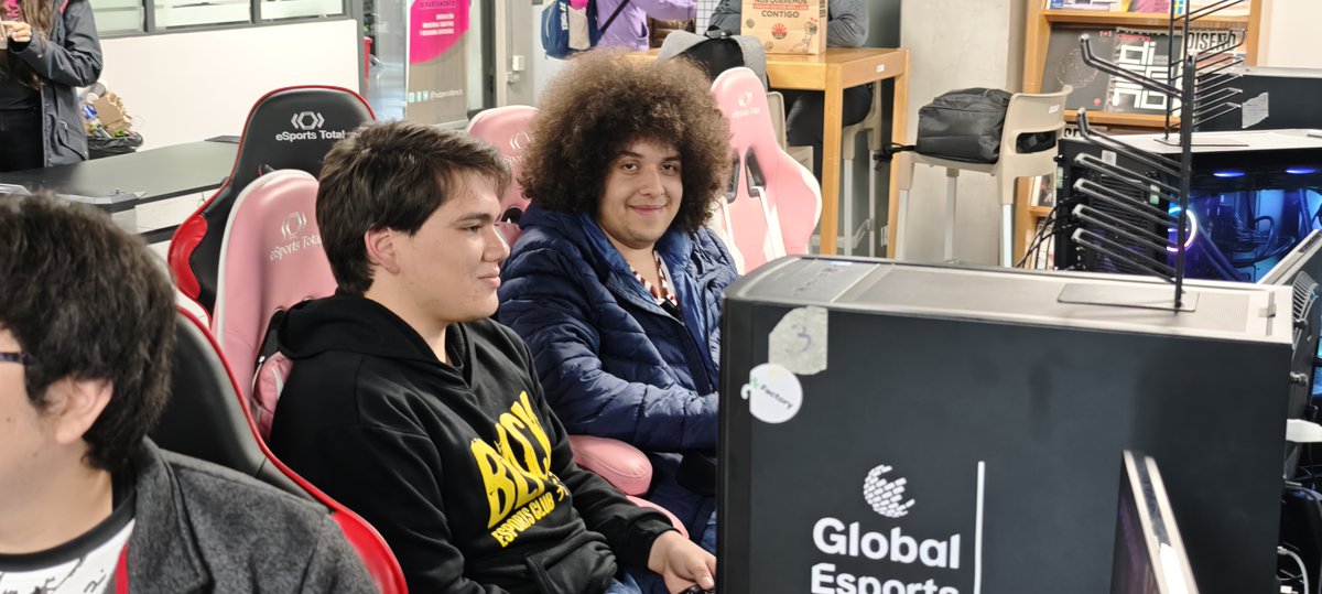 <a href="/DannySsB64/">SKC | DannySsB</a> <a href="/OnemiESESEBEME/">F-Onemi</a> <a href="/Droomir/">BiffenM</a> <a href="/MeltySud/">Melty Sud</a> <a href="/VermiCL/">Vermi</a>