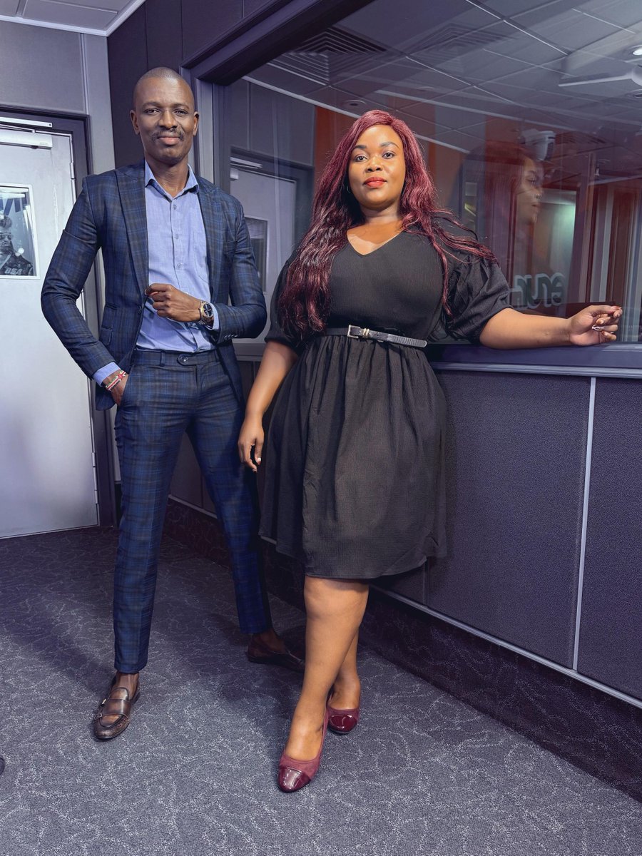 Radio Maisha (@radiomaisha) on Twitter photo Karibu kwenye Maisha Jioni na <a href="/NzulaMakosi/">Nzula Makosi</a> na <a href="/wyclif_okumu/">Mfalme Wa Dimba</a> kutoka saa tisa hadi saa moja usiku.
#NzulaNaOkumu #RadioZaidiYaRadio Karibu kwenye Maisha Jioni na <a href="/NzulaMakosi/">Nzula Makosi</a> na <a href="/wyclif_okumu/">Mfalme Wa Dimba</a> kutoka saa tisa hadi saa moja usiku.
#NzulaNaOkumu #RadioZaidiYaRadio