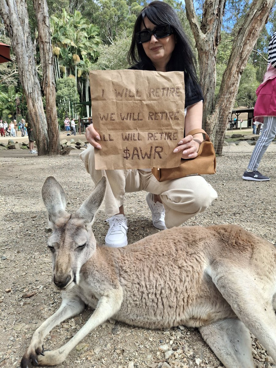 <a href="/wesmanifests/">Wesmanifests 🤝🏼🥂</a> <a href="/allwillretire/">All Will Retire</a> Sign holder up. Kangaroos are in.