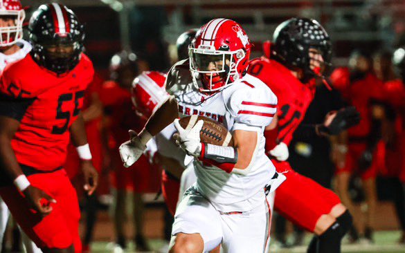 ✔️4,385 miles-Summer 2025 is a Wrap

I want to thank God and my parents for never missing a mile, a moment and believing in me and my dream. Blessed to have coaches pour into me and relationships built. We’re not done yet. Fall Camp starts tomorrow!! SENIOR SZN LOADING