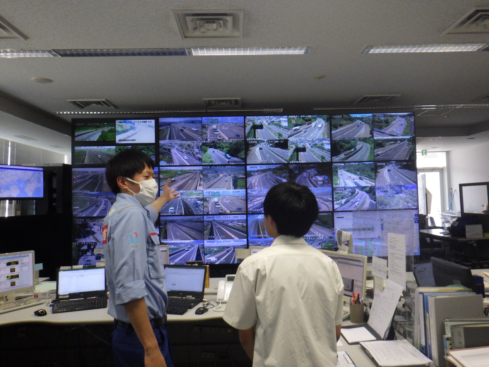 ならの道/増補版 国交省近畿地方整備局 奈良国道事務所 平成17年 第2版 国土交通省 奈良国道事務所 on X: 