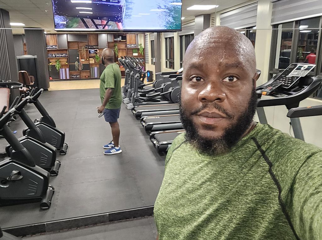 Best time to work out before a busy day.  Excited 😊