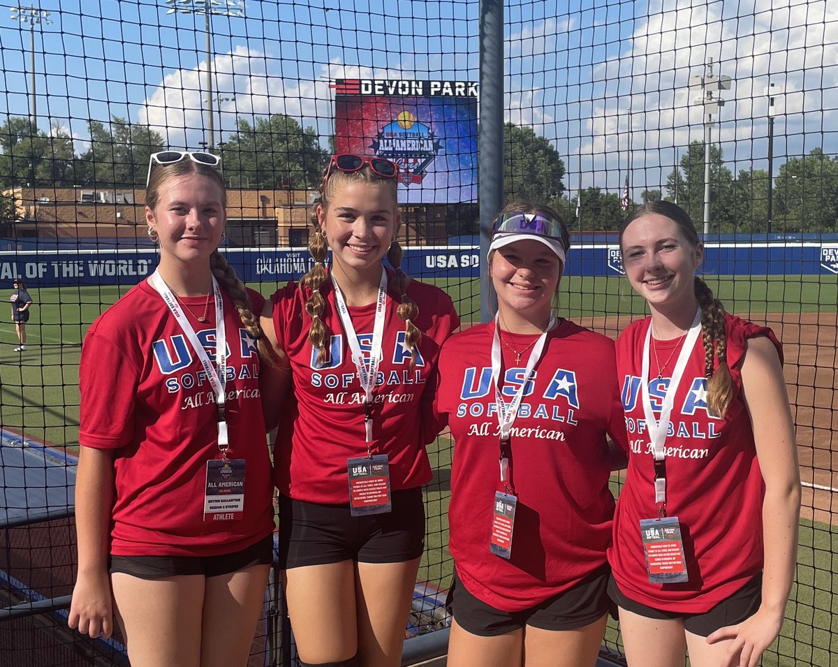 Lady Dukes Chicago 2029 (@chidukes2029) on Twitter photo 🇺🇸Region 6-Stripes are ready to play!🇺🇸
<a href="/BrynnB2029/">Brynn Ballantine</a> <a href="/alyssaridge2029/">Alyssa Ridge_2029</a> <a href="/mpochos_2010/">Madeline Pochos 2029</a> <a href="/averygage2010/">Avery Gage</a> 🇺🇸Region 6-Stripes are ready to play!🇺🇸
<a href="/BrynnB2029/">Brynn Ballantine</a> <a href="/alyssaridge2029/">Alyssa Ridge_2029</a> <a href="/mpochos_2010/">Madeline Pochos 2029</a> <a href="/averygage2010/">Avery Gage</a>