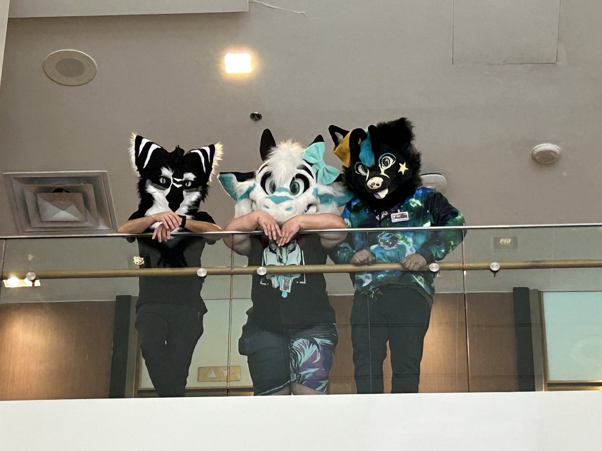 In the same place as 3 years ago. 
My best con. ever.
you make the difference in my life 💛

🧀<a href="/SharpyTheSergal/">Sharpy</a> 
🐉<a href="/KezEtor/">🔑🗝Kez Etor🗝🔑@FP,MFF</a> 

🧵<a href="/NordstromKaiju/">𒌐 Nordstrom</a> , <a href="/MoreFurLess/">More Fur Less</a> , <a href="/yazurscritters/">Yazur's Critters Hub 🐾</a> 

📸<a href="/Aruqwolfdog/">Aruq</a> 

#Canfur2025 #canfurence2025