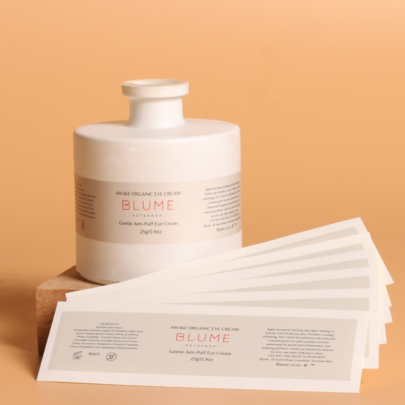 AllStickerPrint's tweet image. Your product label does more than just look good—it tells your story, builds trust, and ensures safety. ✨

But when it comes to designing it… should you DIY or go pro?

Here’s a quick guide to help you decide 👉 allstickerprinting.com/blog/diy-vs-pr…

#ProductLabel #DIYvsProfessional