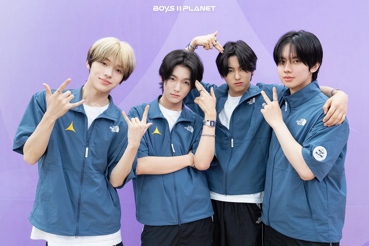 [1vs1 계급 배틀] 연습실 비하인드 포토 📸

🎵 Whiplash I 2팀 

치열한 연습 후 찾아온 꿀맛 같은 쉬는 시간🔥
최고가 되고 싶은 소년들의 연습실 비하인드

소년들의 더 많은 정보를 알고 싶다면?
Mnet Plus ▶ share.mnetplus.world/boys2planet
YouTube ▶ youtube.com/@BOYSPLANET.OF…

[BOYS II PLANET]
매주