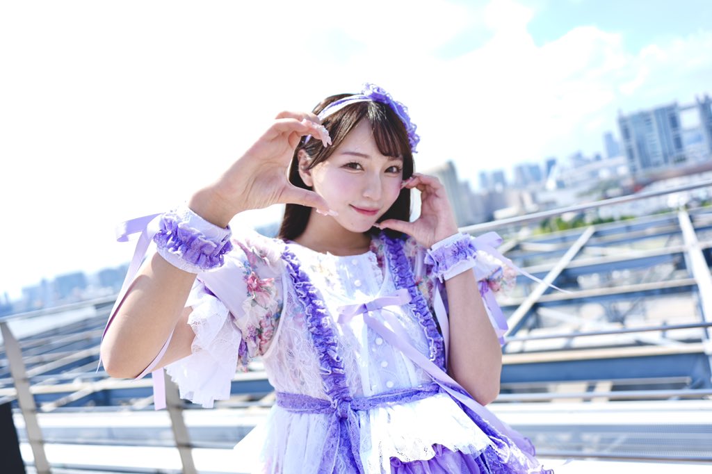 やっす~ (@yukiyuki199903) on Twitter photo 広島の紫の服着ていって
見つけてもらえたかなぁと思って
最後の自己紹介の時にハート作ってたらニコニコで見てた推しさん笑笑
#塩川莉世 #すいすて <a href="/rise_ss0731/">塩川莉世(SWEET STEADY)</a> 広島の紫の服着ていって
見つけてもらえたかなぁと思って
最後の自己紹介の時にハート作ってたらニコニコで見てた推しさん笑笑
#塩川莉世 #すいすて <a href="/rise_ss0731/">塩川莉世(SWEET STEADY)</a>