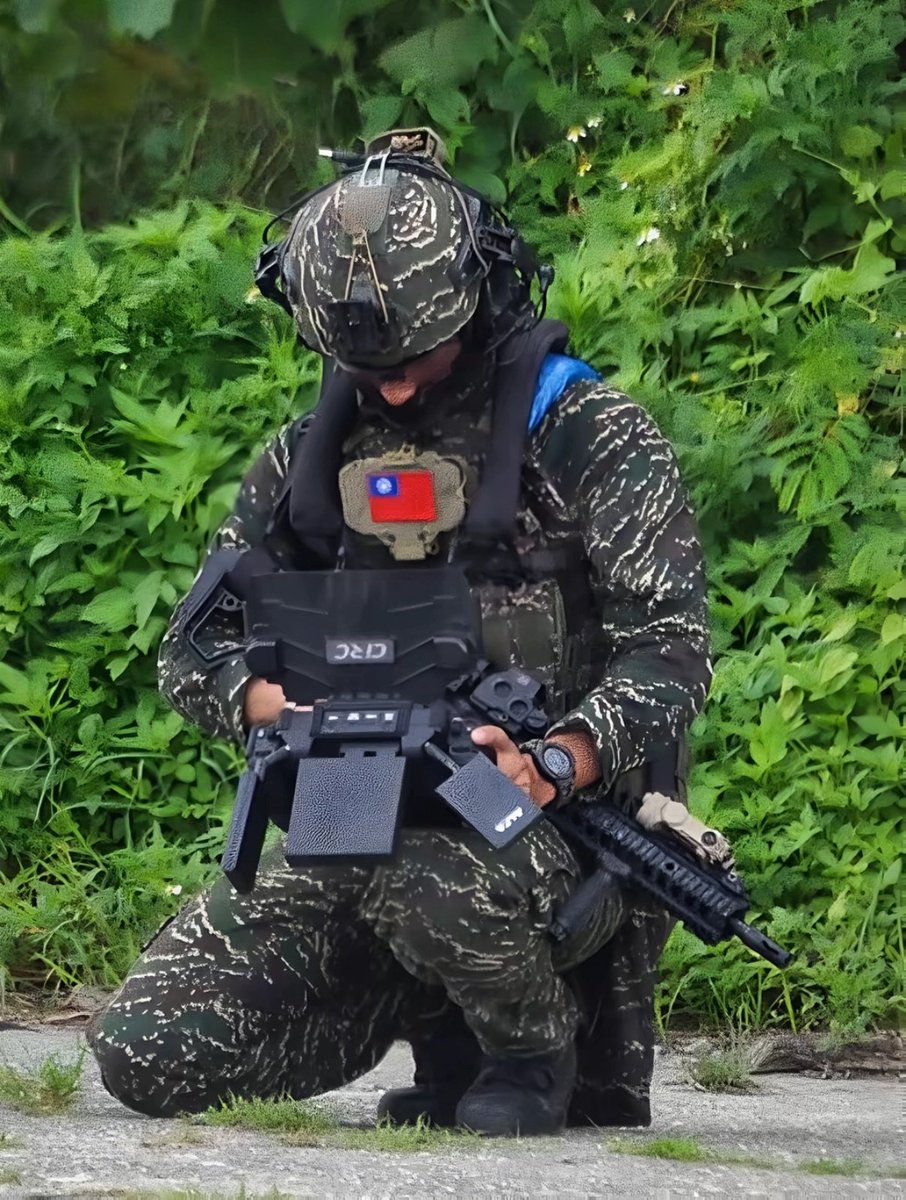ColdJasonMF's tweet image. ROC/Taiwan SOF
#ROC #China #taiwan #sof #specialwarfare #tactical #gears #Military #specialforces