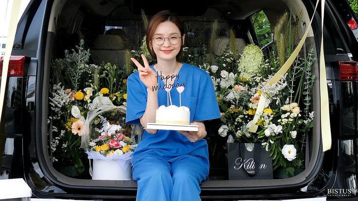 미도배우님 생일을 진심으로 축하드립니다🤍

#언제나_눈부시게_빛나는_전미도