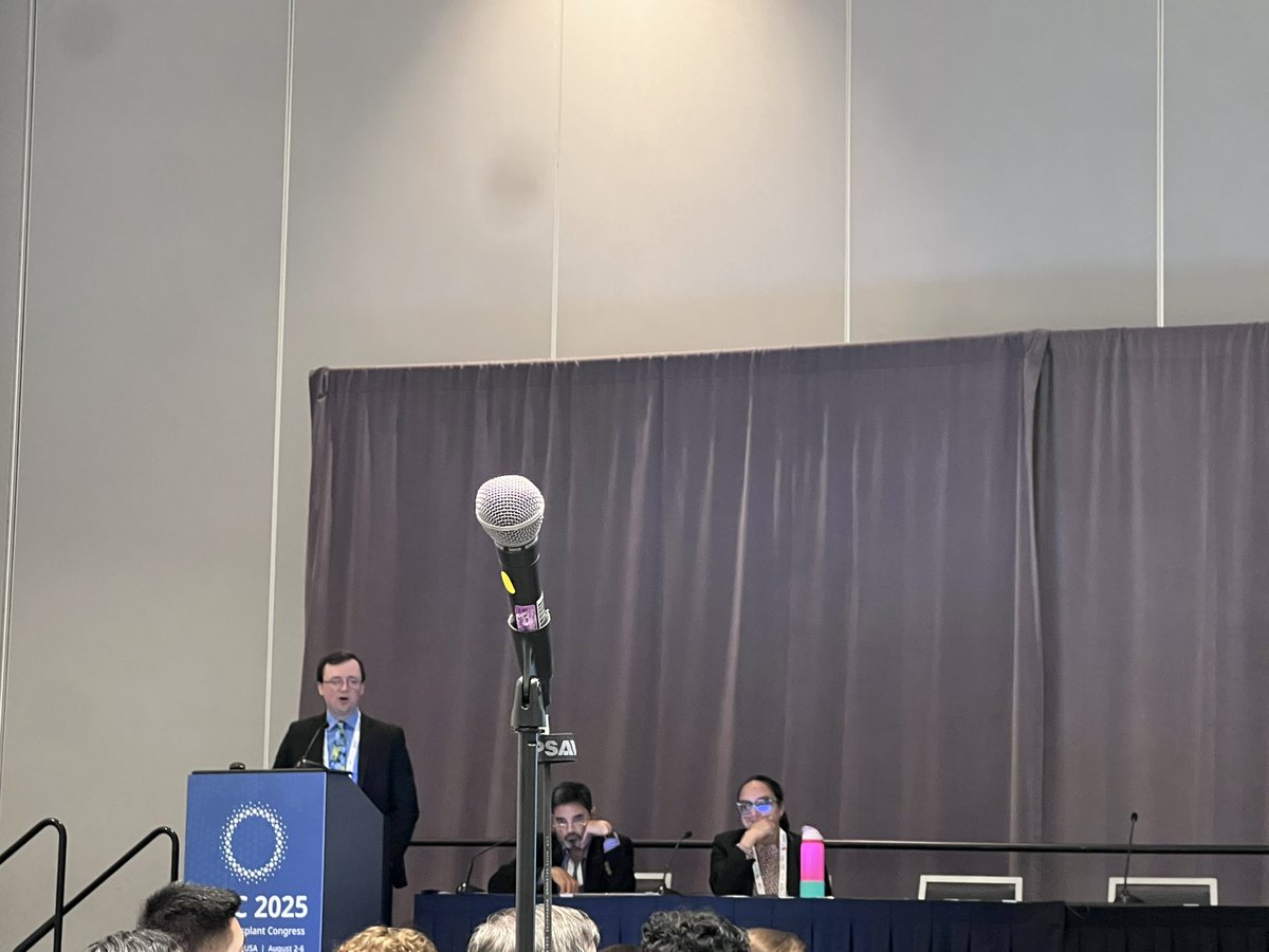 ccf_idfellows's tweet photo. Dr. Yetmar presenting his research today on the Effect of Secondary Prophylaxis on the Risk of Recurrent CMV in SOT Recipients at WTC 2025! 👏 @ZYetmar
#WTC25 #TxID #CCFID https://t.co/Ku8oobfqp6